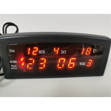 Дигитален часовник с термометър и аларма за събуждане